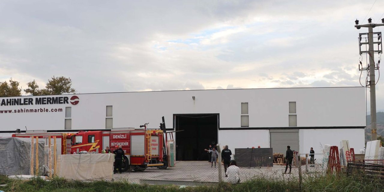 Üzerine Mermer Blok Düşen İşçi Öldü