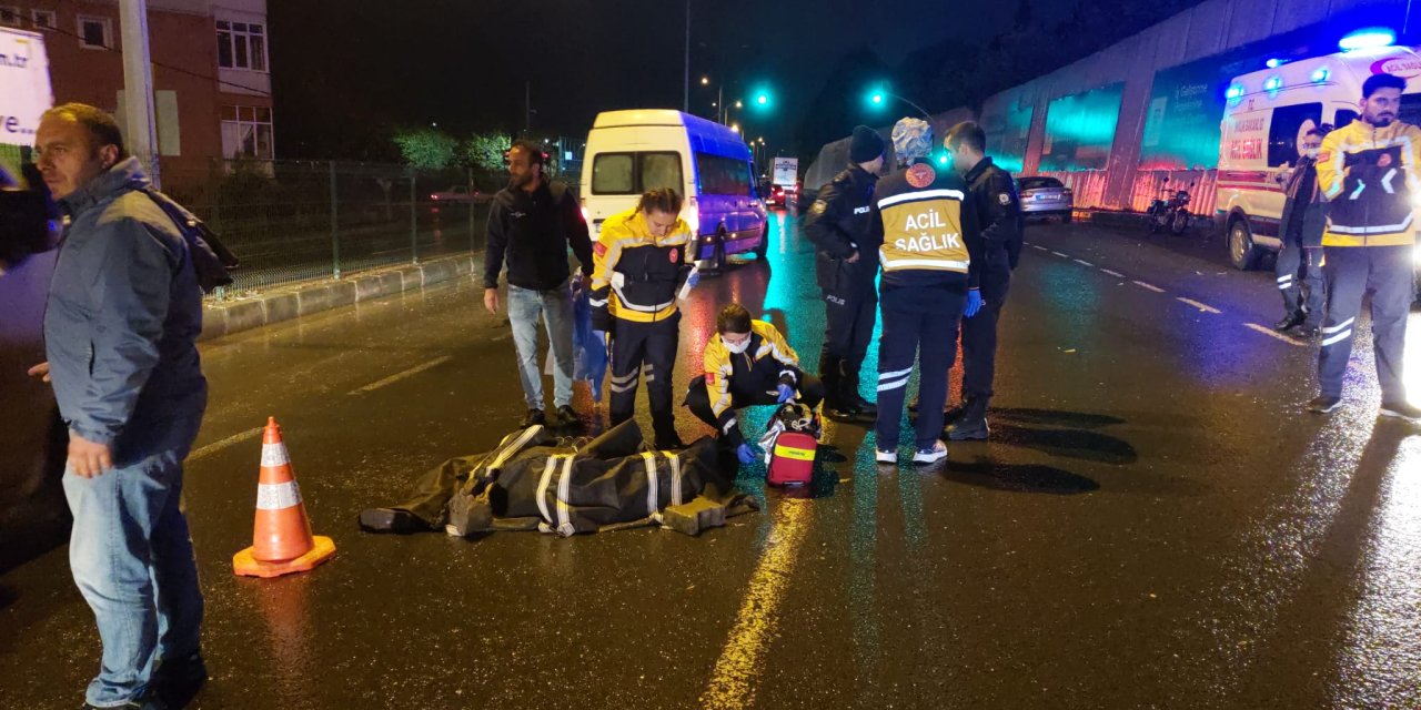 Yolun Karşısına Geçerken Otomobil Ve Tır’ın Çarptığı Tuğçe Yaşamını Yitirdi