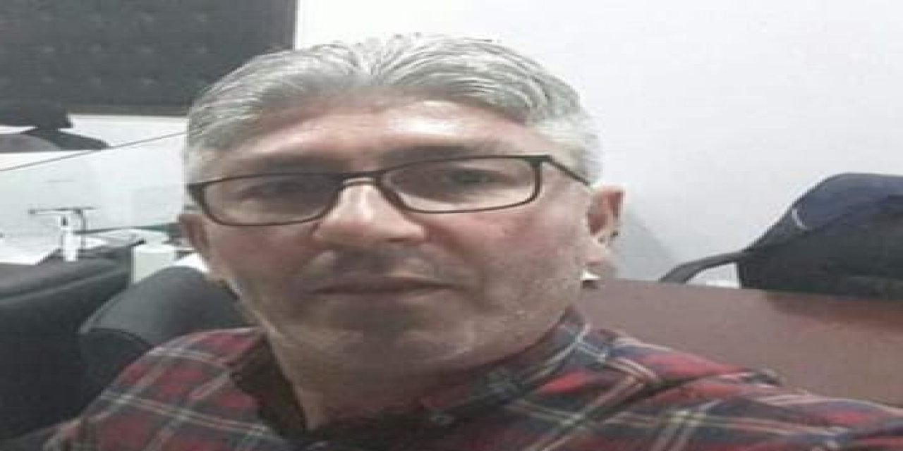 Mahkeme Kararını Gerekçe Gösterip, Caddeyi Yaya Ve Araç Trafiğine Kapattı