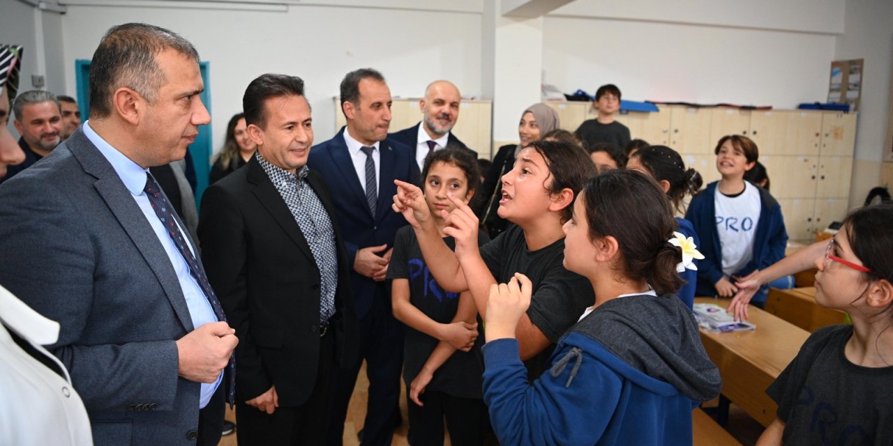 ‘Seçilirsem Belediye Başkanı Getireceğim’ Diyen Öğrencinin Vaadi Gerçek Oldu