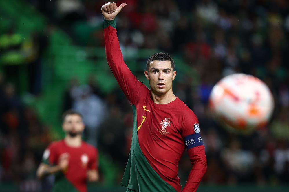 Cristiano Ronaldo'dan yeni dünya rekoru