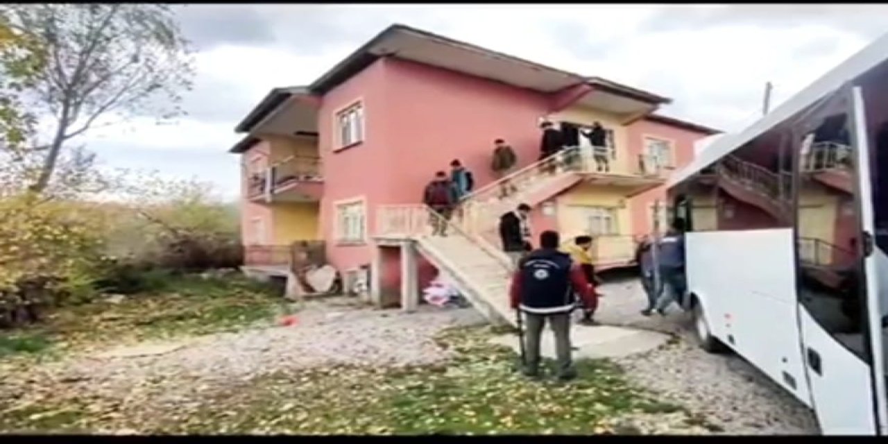 Van'da Göçmen Kaçakçılığına 9 Tutuklama