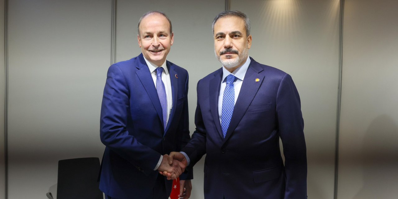 Bakan Fidan, İrlandalı Mevkidaşı Martin İle Görüştü