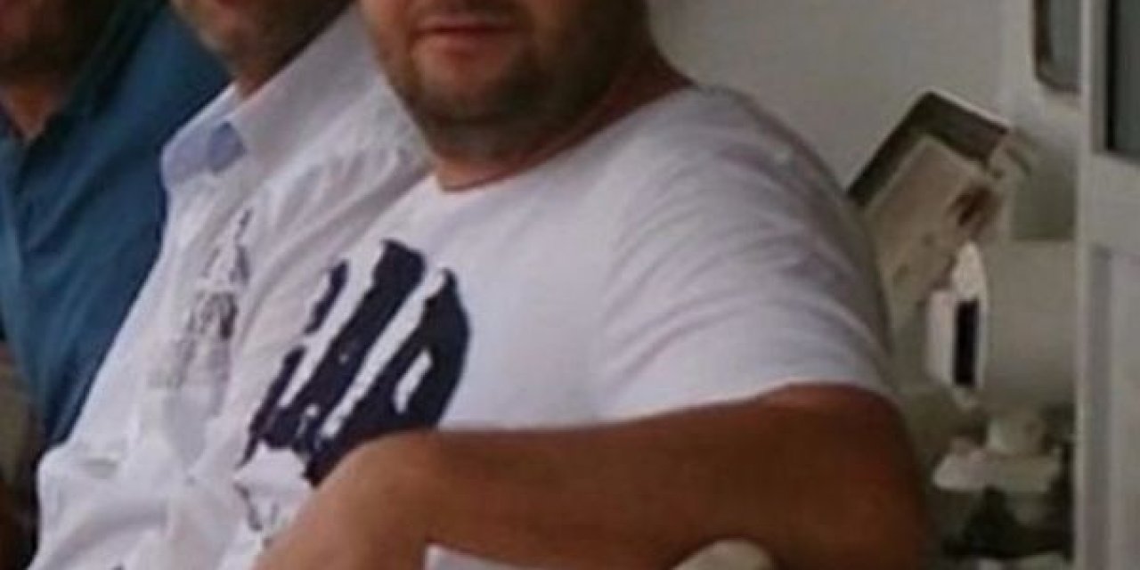 (Ölen Kişinin Fotoğrafıyla)fatih'te Tekne Sahipleri Arasında Silahlı Kavga: 1 Ölü