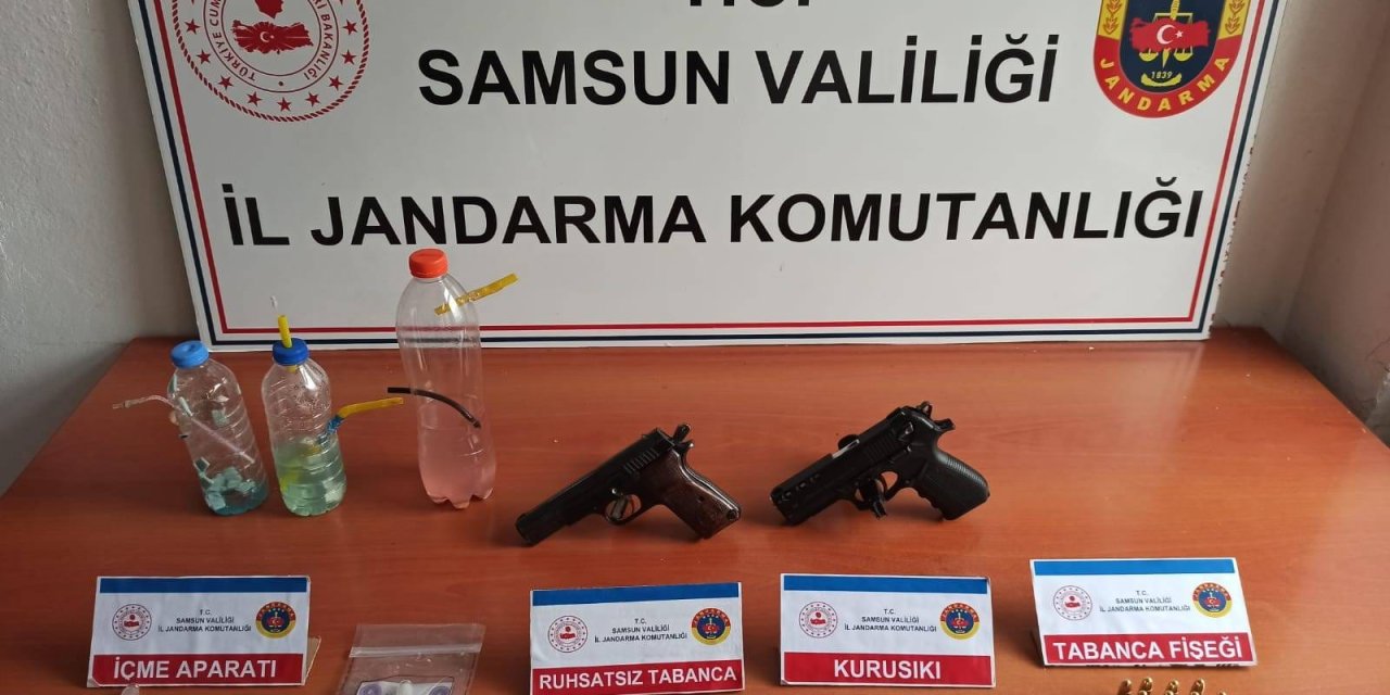 Samsun’da Uyuşturucu Kullanan 2 Kişinin Evine Operasyon