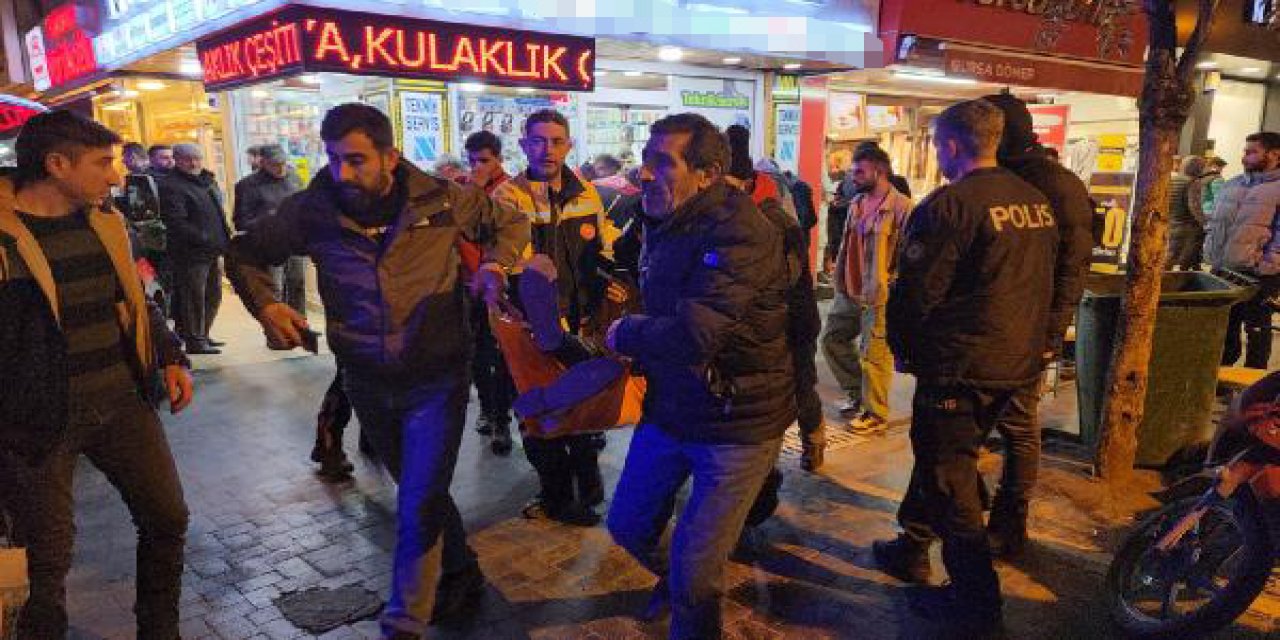 Kendisini Dövenlere Caddede Kurşun Yağdırdı