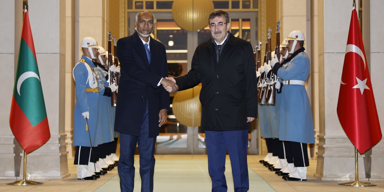 Cumhurbaşkanı Yardımcısı Yılmaz, Maldivler Cumhurbaşkanı Muizzu'yla Görüştü
