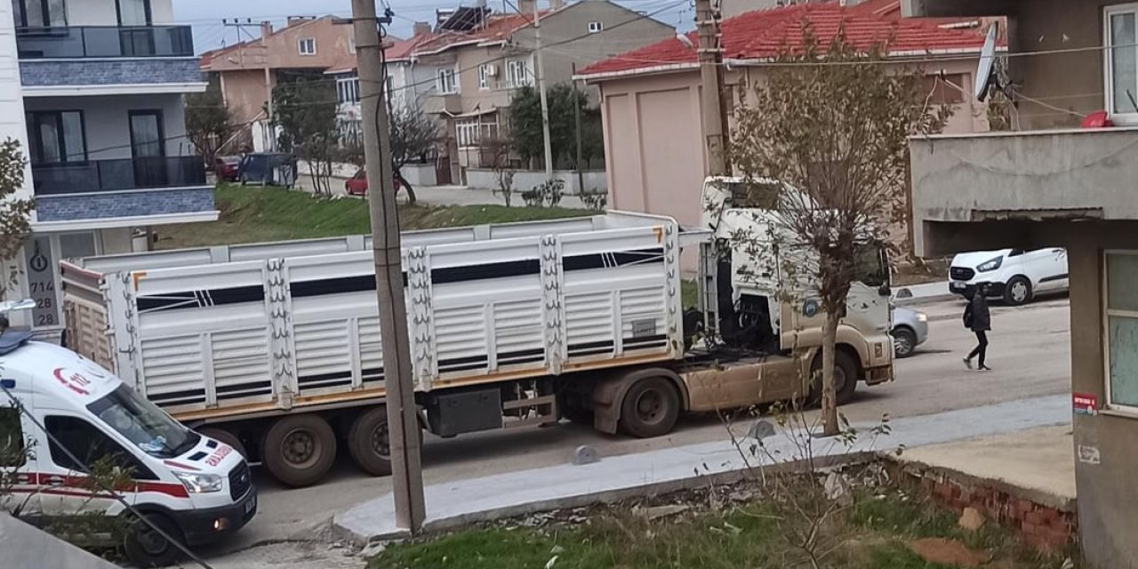 Kamyonun Çarptığı 10 Yaşındaki Sudem Yaralandı