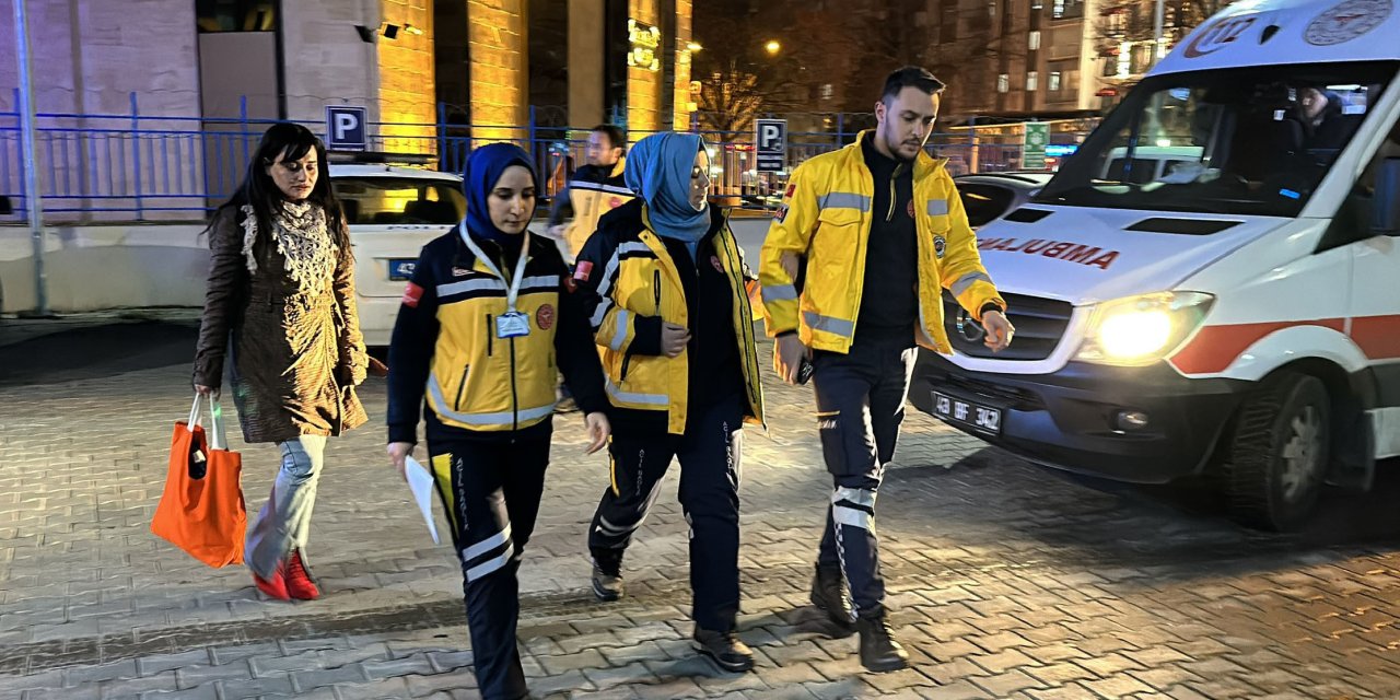 Sağlık Çalışanlarına Saldıran Baba Ve Oğlu Serbest