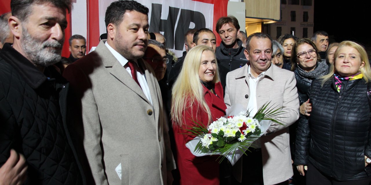 Chp’ye Geri Dönen Tanju Özcan’a, Bolu'da Coşkulu Karşılama