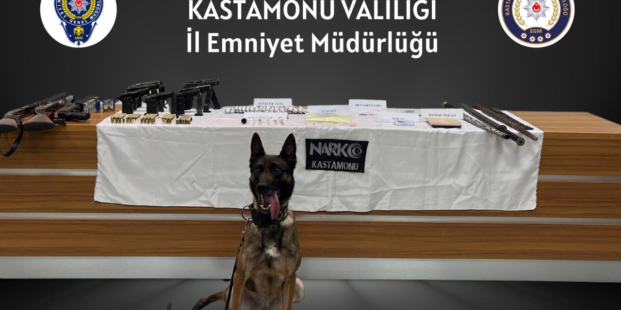 Kastamonu'da Uyuşturucu Ve Kaçak Silah Operasyonunda 5 Tutuklama