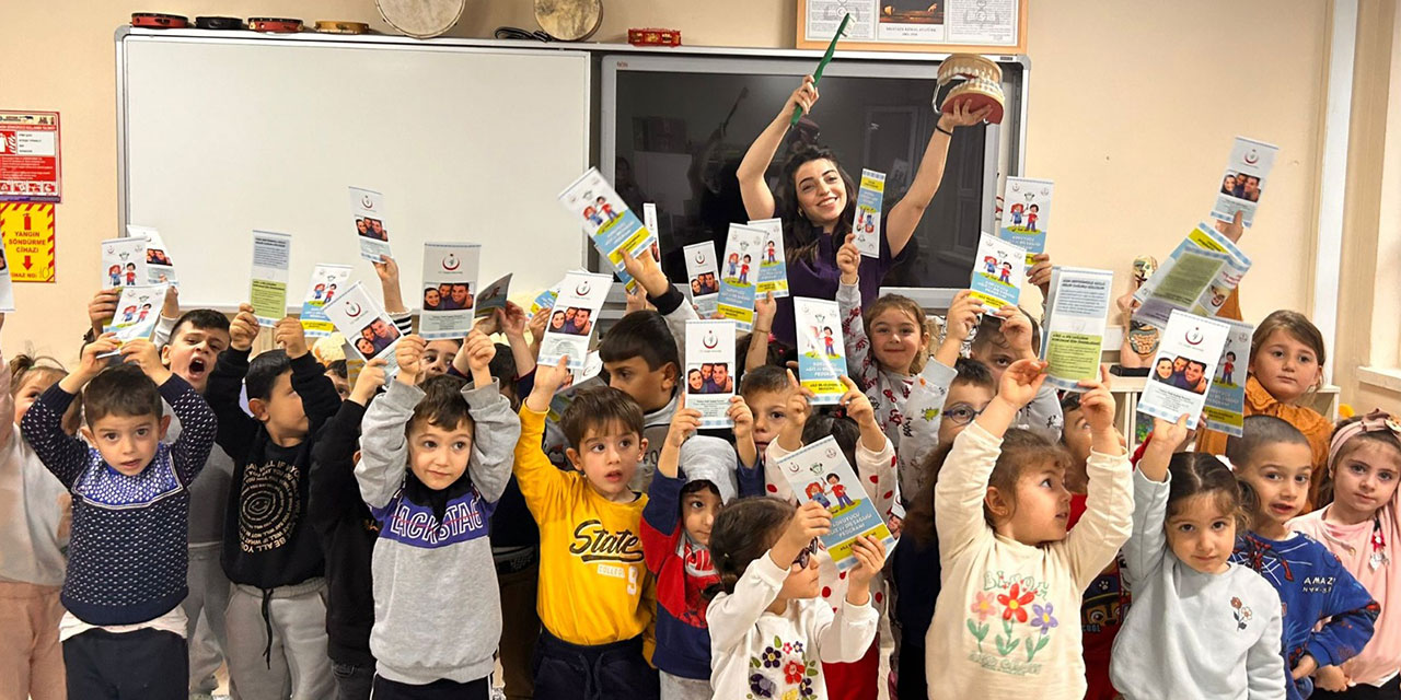 Rize’de, “Toplum Ağız ve Diş Sağlığı Haftası” etkinlikleri düzenlendi