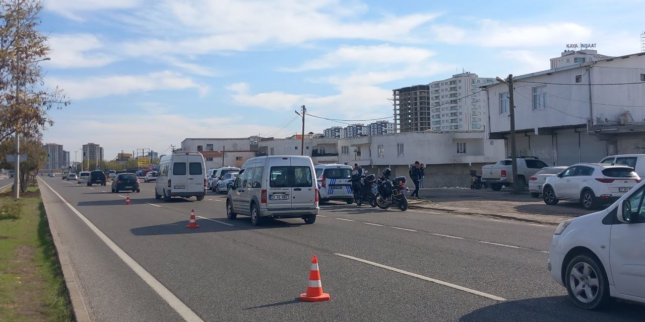 Otomobilin Çarptığı Hümeyra Öldü, Kucağındaki Kardeşi Kurtuldu