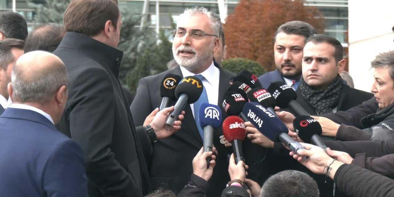 Bakan Işıkhan: İşçi Ve İşveren Kesiminin Maksimum Fayda Elde Edeceği Noktada Uzlaşacağız