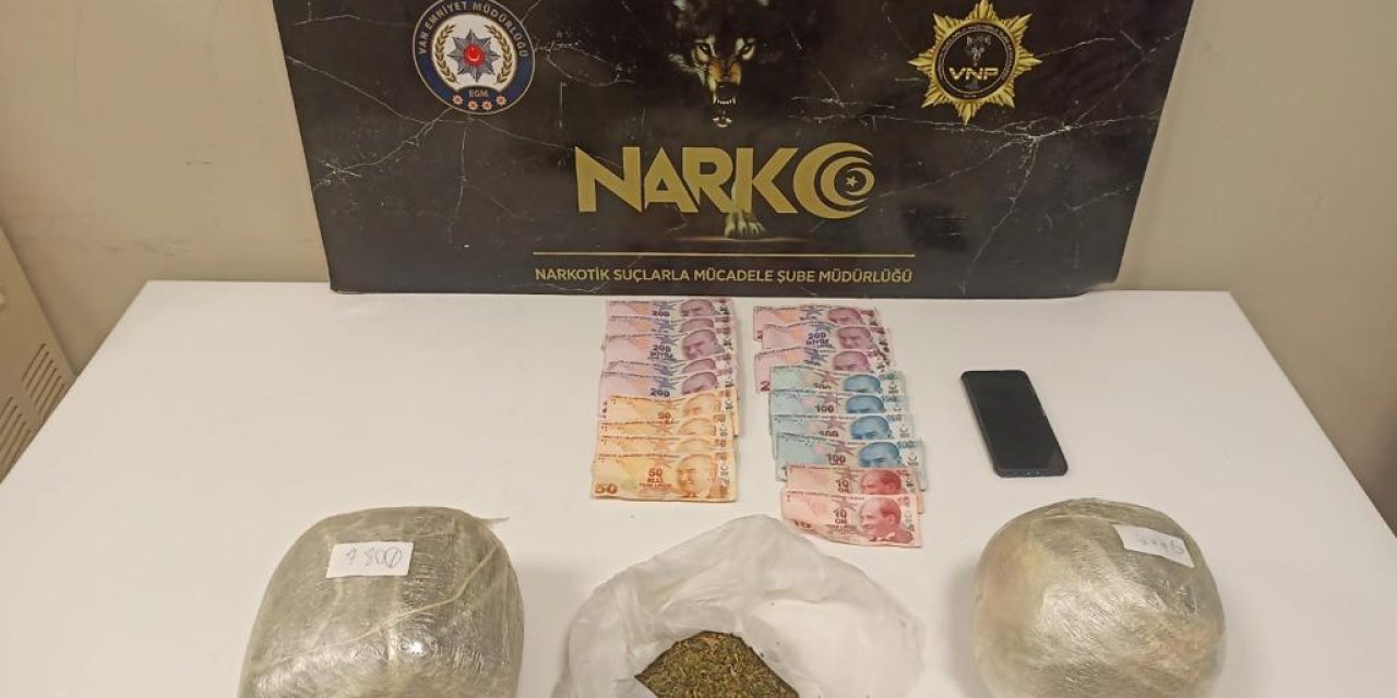 Van'da Uyuşturucu Satıcılarına Operasyon: 27 Gözaltı