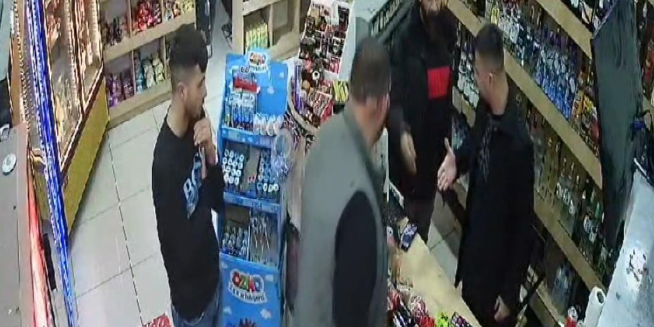 Esenyurt'ta Tekel Bayiine Yapılan Silahlı Saldırının Görüntüleri Ortaya Çıktı