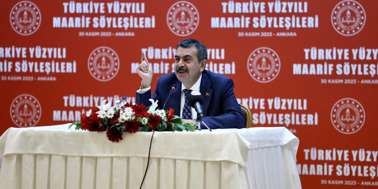 'Türkiye Yüzyılı Maarif Söyleşileri', Bakan Tekin'in Katılımıyla Başladı