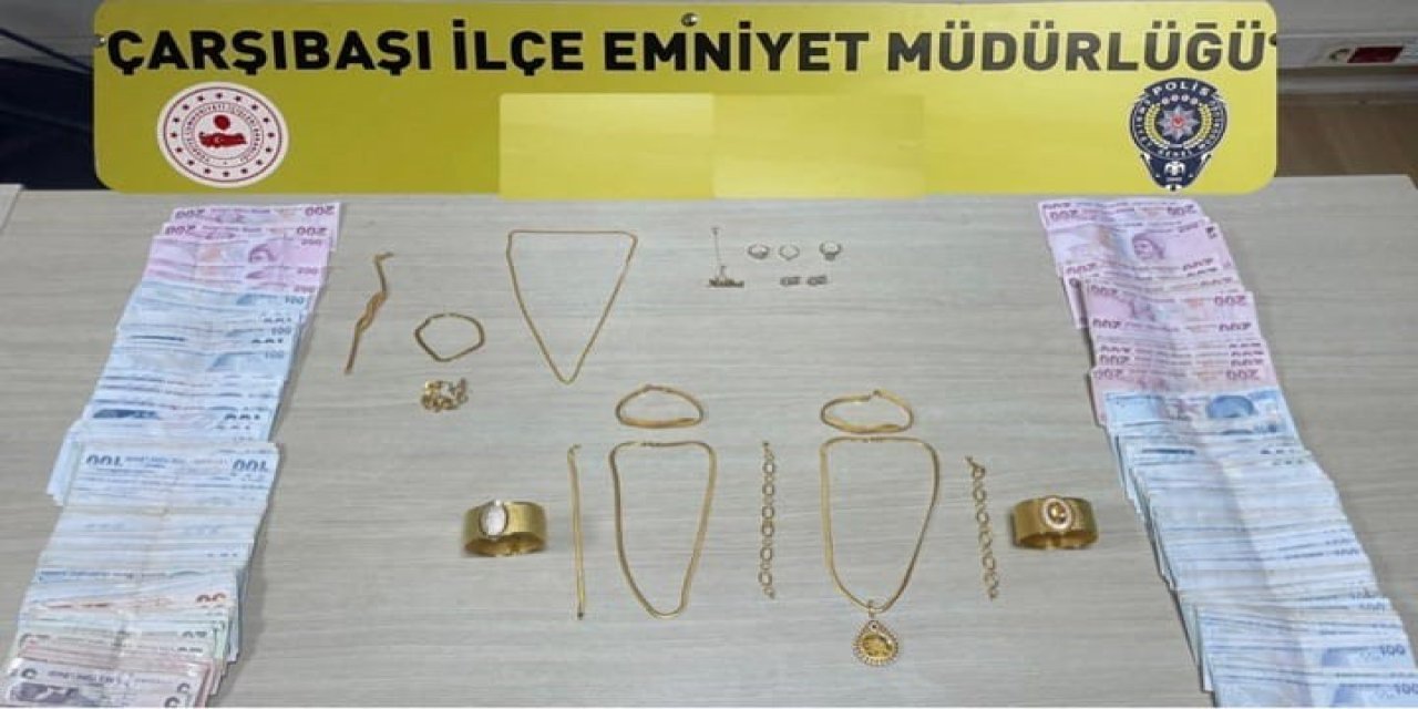 Trabzon'da kuyumcuya sahte altın satmaya çalışırken yakalandılar