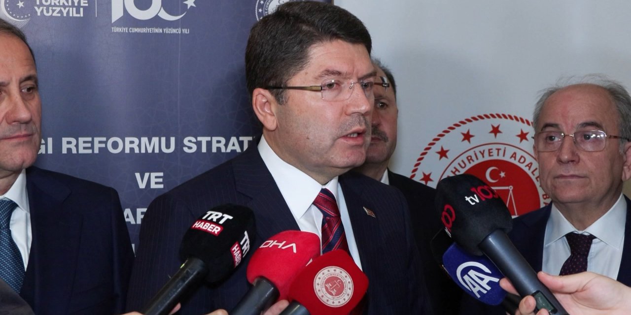 Bakan Tunç: Chp'nin Genel Başkanı Değişse De Politikalarının Değişmediğini Görüyoruz