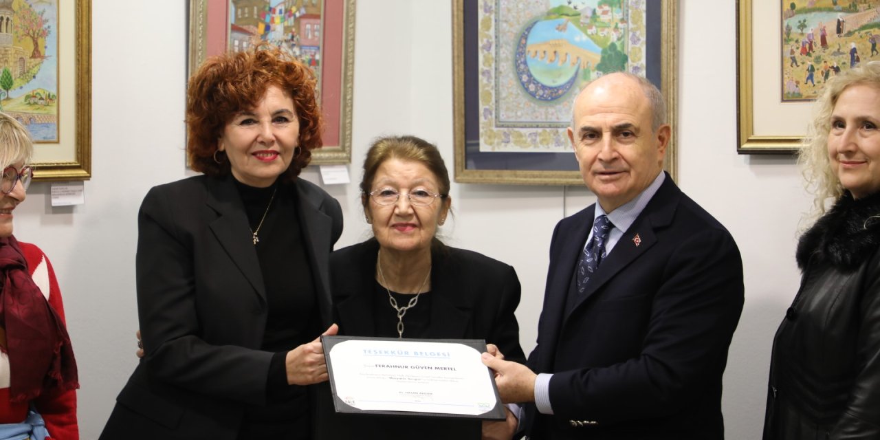 Büyükçekmece’de ‘Leman Dinçtürk Ve Minyatür Kursiyerleri Sergisi’ Açıldı