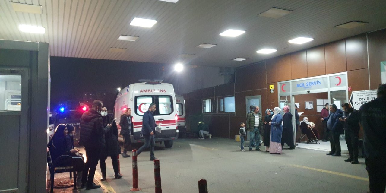 Polise Mukavemette Bulunan Sürücüye Vatandaşlar Tepki Gösterince Arbede Çıktı, Valilik Açıklama Yaptı