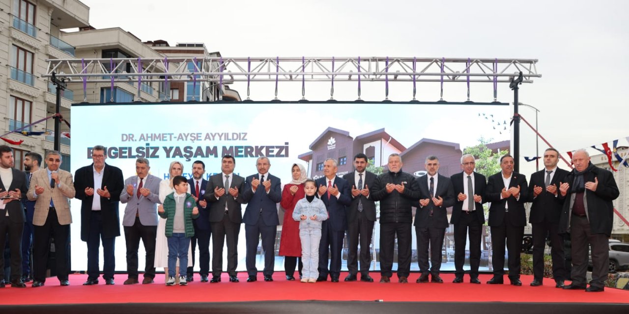 Sultanbeyli’de Engelsiz Yaşam Merkezi Açıldı