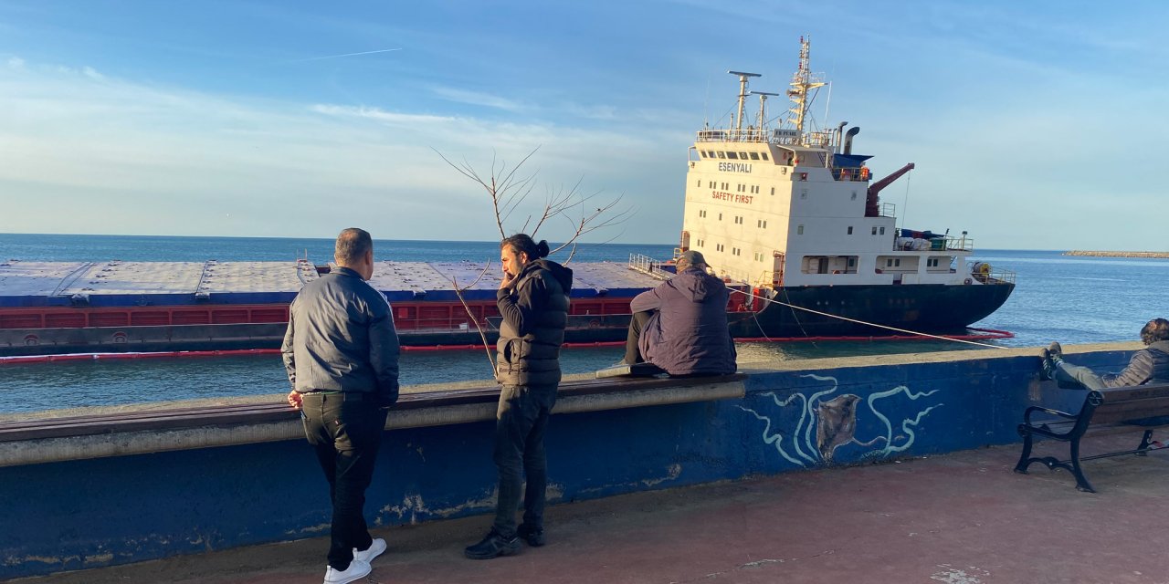 Karaya Oturan Gemide Hasar Tespit Ve Onarım Çalışması Başlatıldı