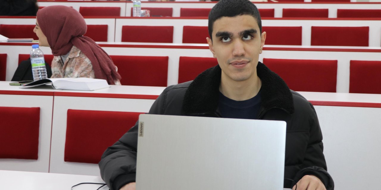 Hukuk Öğrencisi Görme Engelli: Sadece 3 Aralık'ta Anılıp, Unutuluyoruz