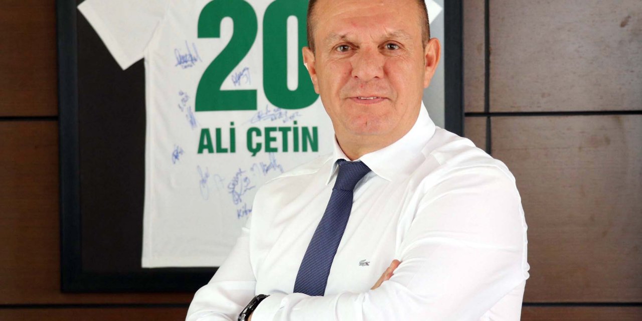 Eski Denizlispor Başkanı, 'Yol Verme' Kavgasında Bıçaklandı