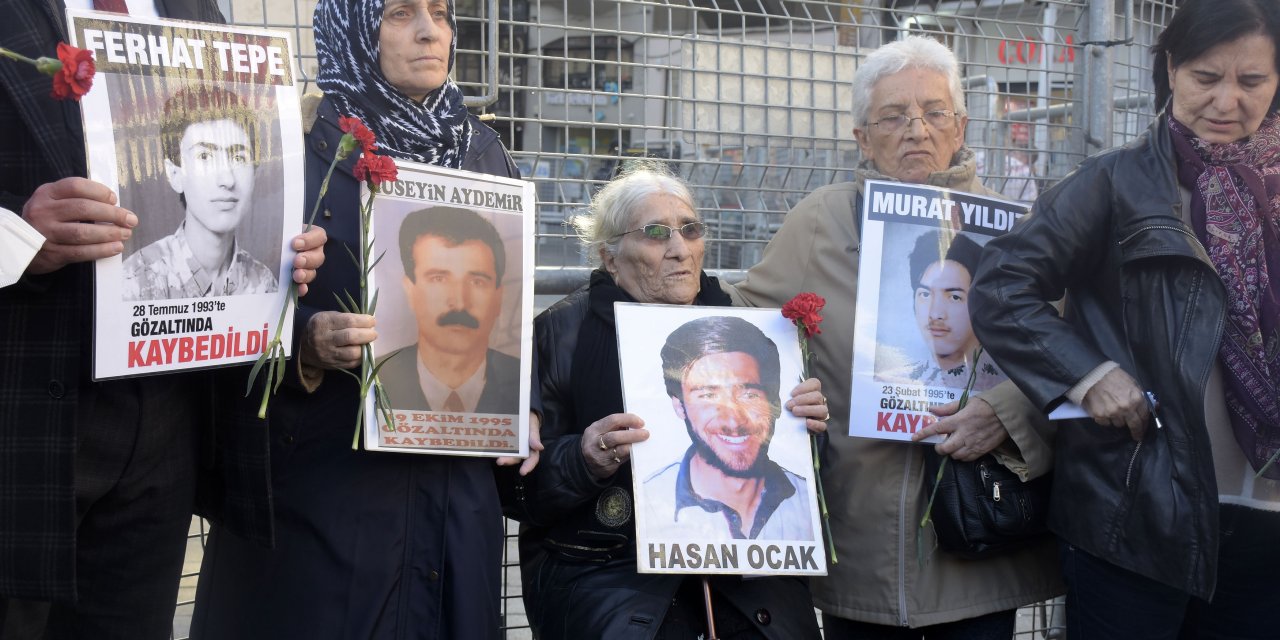 Cumartesi Anneleri'nin Eylemini Avrupa Parlamentosu Türkiye Raportörü Takip Etti