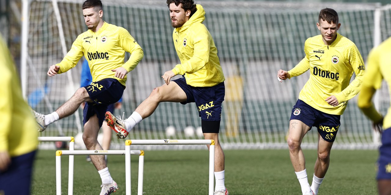 Fred Ve Ferdi İdmanın Tamamında Takımda Yer Aldı