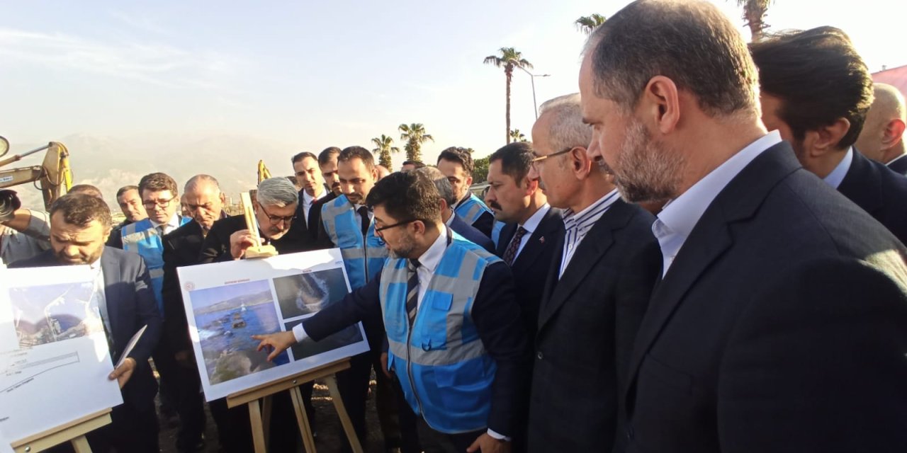 Bakan Uraloğlu: Afet Ne Tür Olursa Olsun, Biz Hiçbirinde İnsanımızı Yalnız Bırakmadık (2)