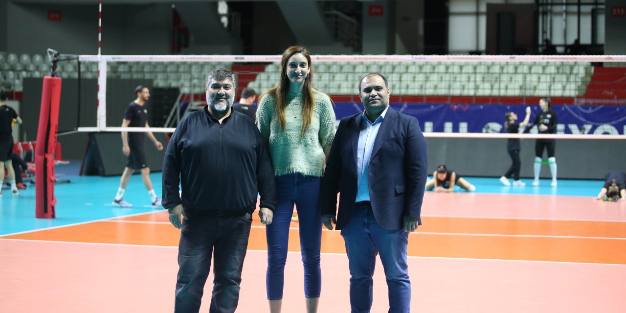 Gökalp Çakıcı: Milli Takım İle Türkiye Voleybol Federasyonu'na Destek Vermek İstiyoruz