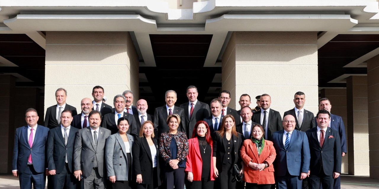 Bakan Yerlikaya, Tbb Başkanı Sağkan Ve Beraberindeki Heyetle Görüştü