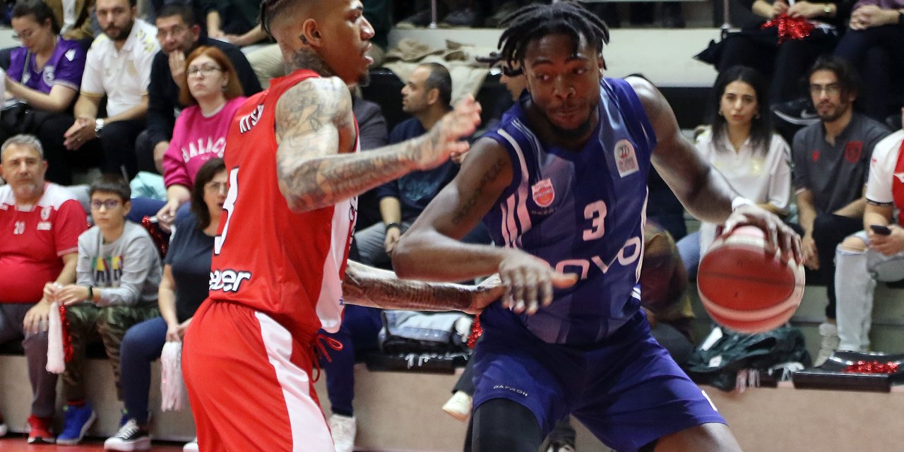 Samsunspor - Büyükçekmece Basketbol: 67-71