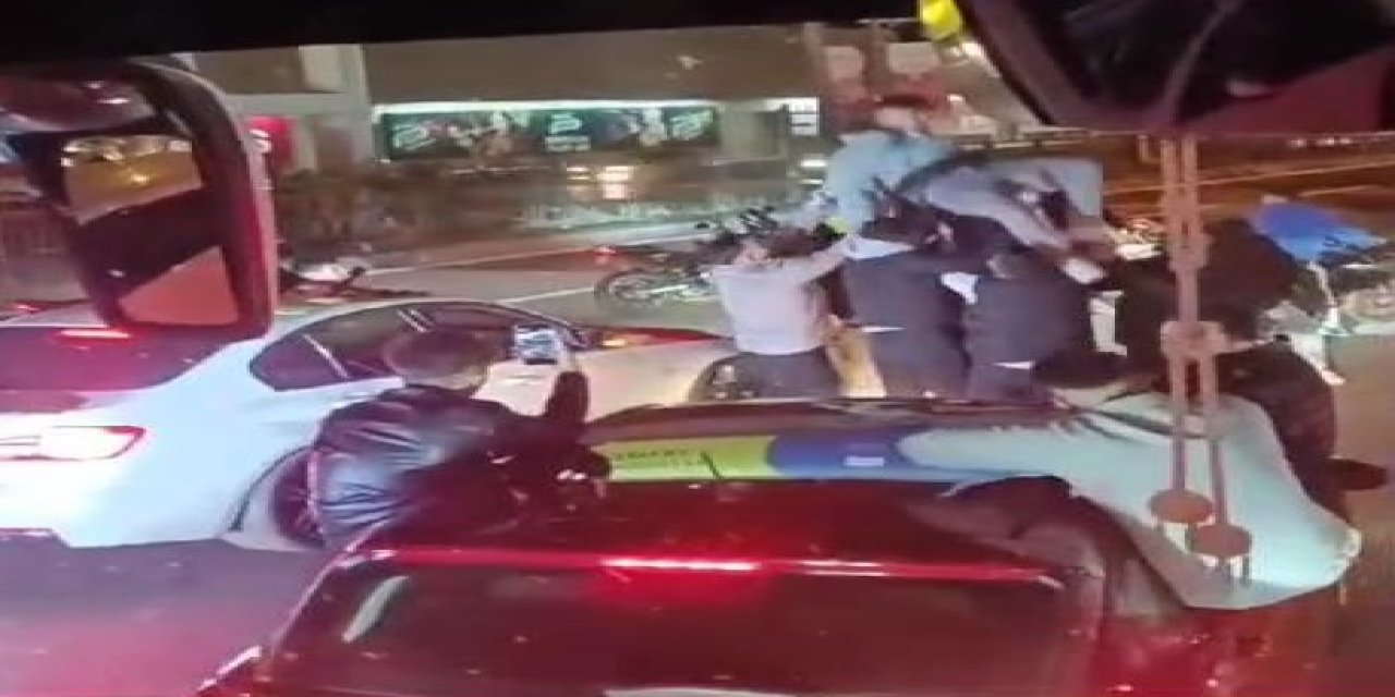 Beşiktaş'ta Asker Uğurlama Konvoyu Yolu Trafiğe Kapattı