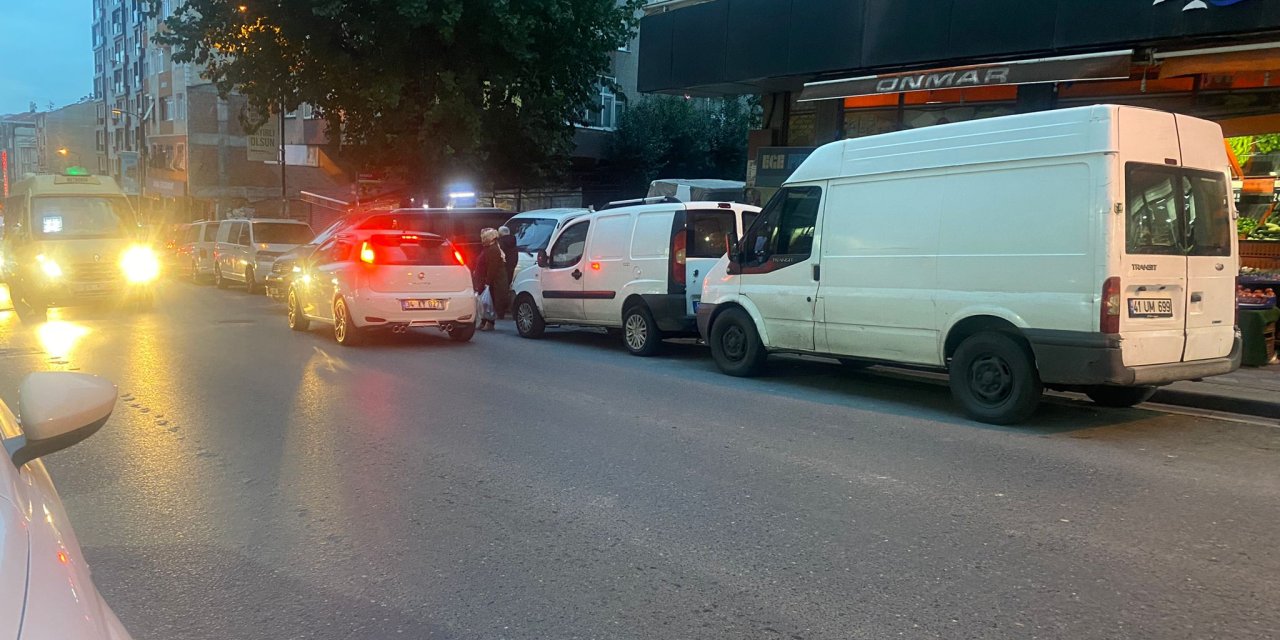 Güngören'de Yola Atlayan Çocuğua Otomobil Çarptı