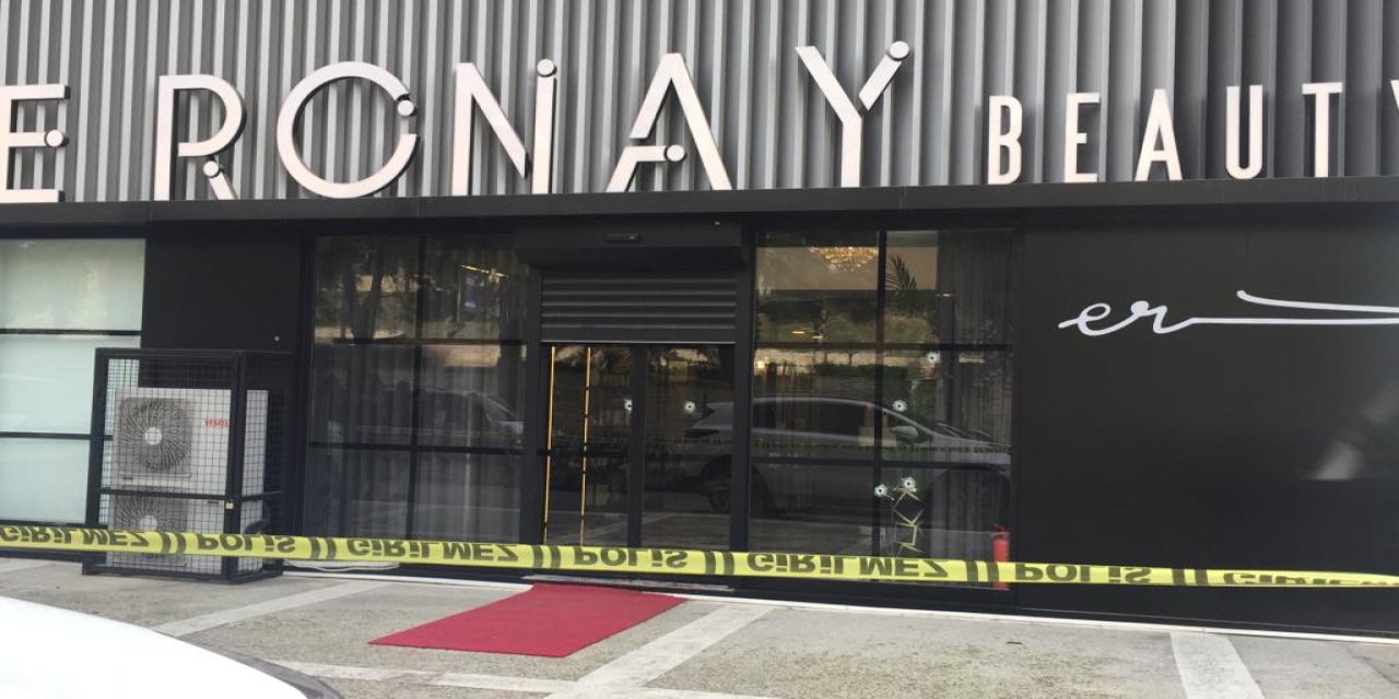 Ece Ronay'ın Ait Güzellik Merkezi Kurşunlandı
