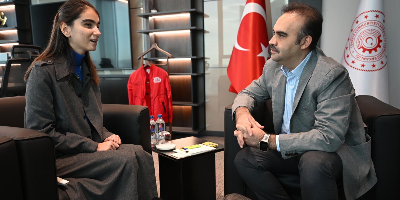 Görme Engelli Zülal, Geliştirdiği Teknolojiyle Togg'un Gözleri Oldu