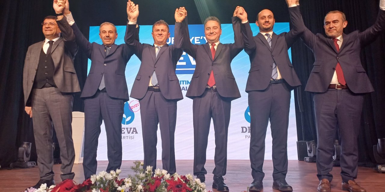Babacan: İktidara Yerel Seçimlerde Sarı Kart, Genel Seçimlerde İse Kırmızı Kart Gösterelim