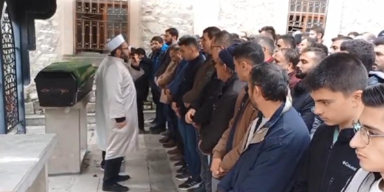 Kütahya'da Öldürülen Muhtar, Toprağa Verildi