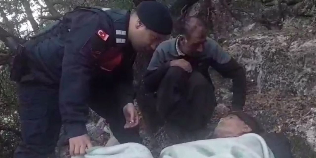 Kayıp Alzheimer Hastası, Düşüp Ayağını Kırmış