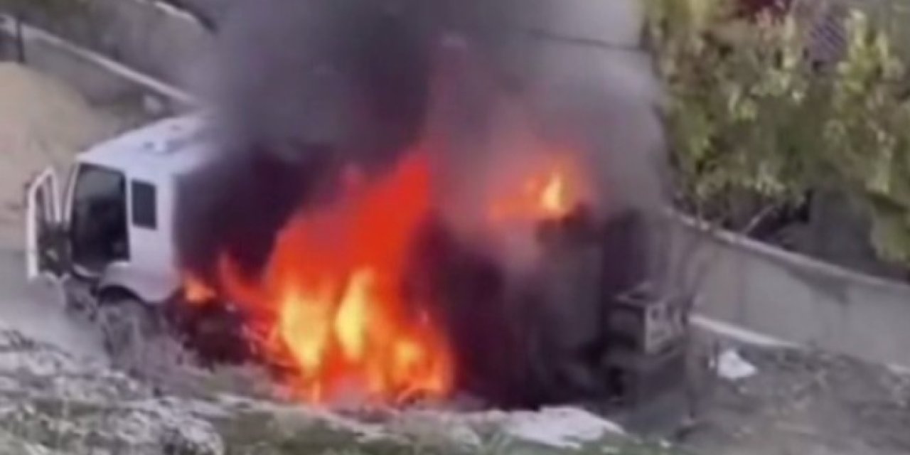 Diyarbakır'da Akaryakıt Yüklü Tanker Alev Aldı