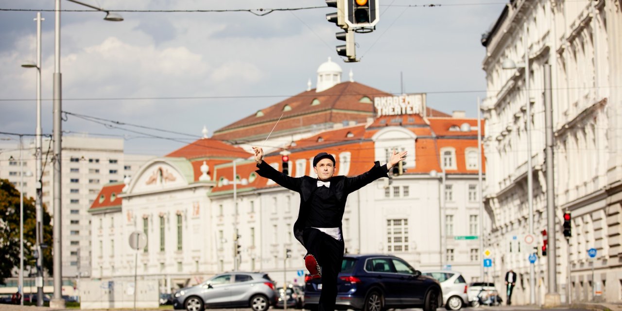İş Sanat Gerçekleştireceği İki Konserin Biletlerini Satışa Sundu