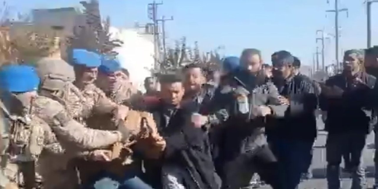 Şanlıurfa’da Jandarma Ve İşçiler Arasında Gerginlik; 3 Gözaltı