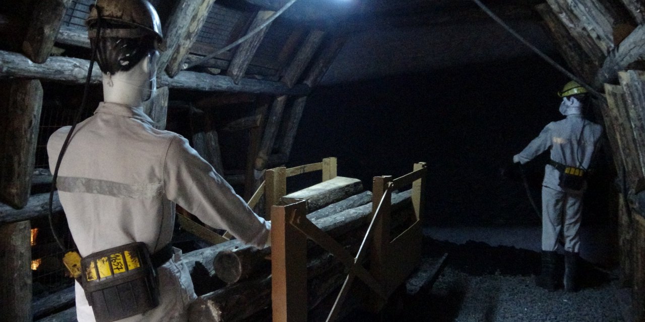 Dünya Madenciler Günü'nde, Maden Ocağı Şeklinde Yapılan Park Açıldı