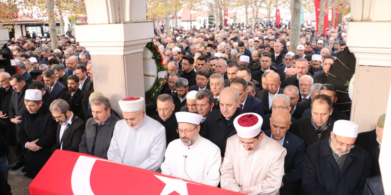 Eski Diyanet İşleri Başkanı Lütfi Doğan, Hayatını Kaybetti (2) ​