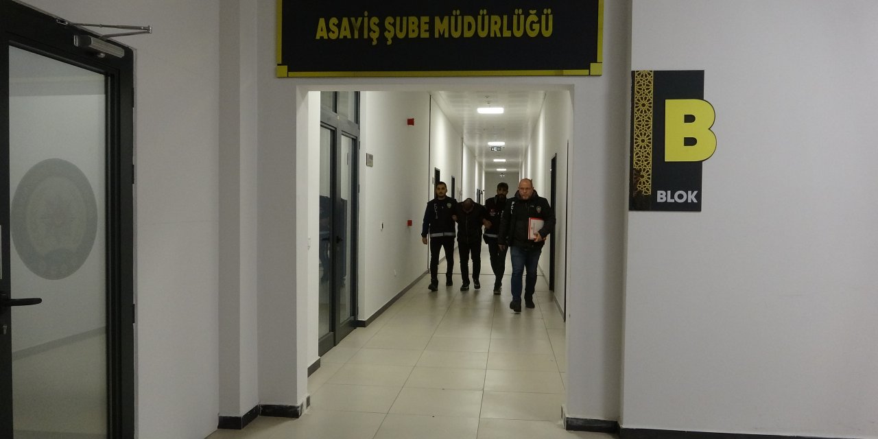 Sibel'i Öldürüp 'İntihar Etti' Diye İhbarda Bulundu