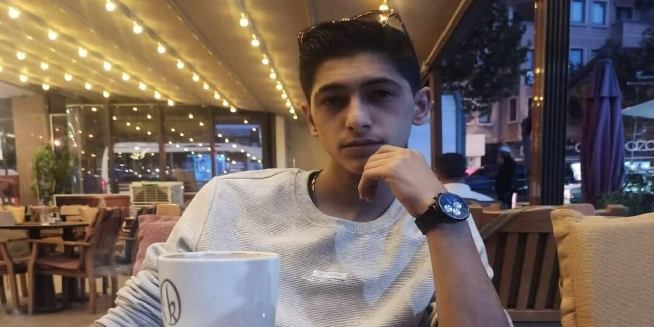 Balıkesir'de Emanet Aldığı Motosikletten Düşen Genç Hayatını Kaybetti