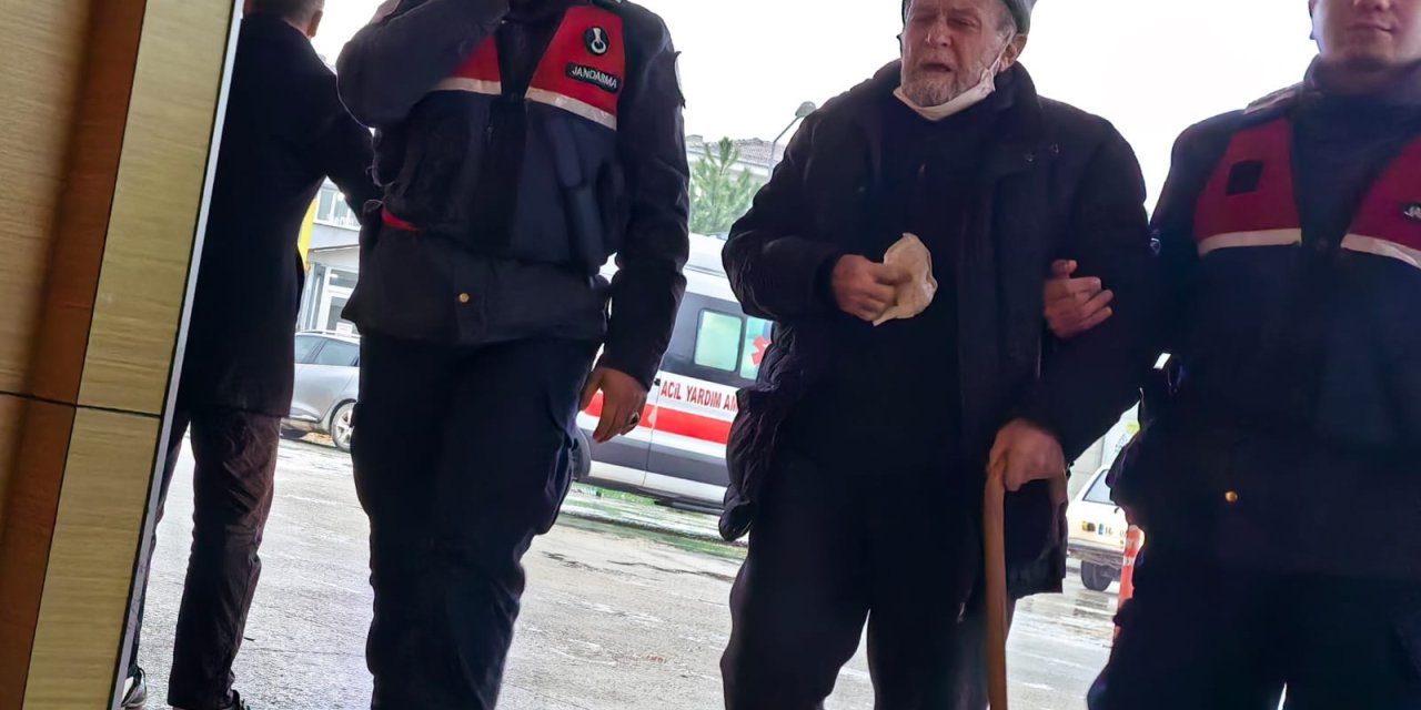 Nafaka Ödemediği İçin 81 Yaşında Cezaevine Girdi, Gözyaşı Döktü